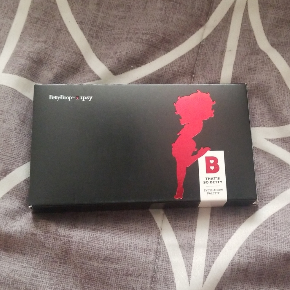 Boop x Ipsy - That's So Betty Eyeshadow Palette